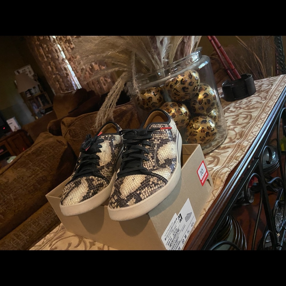Clarks sneakers, size 10, snake print